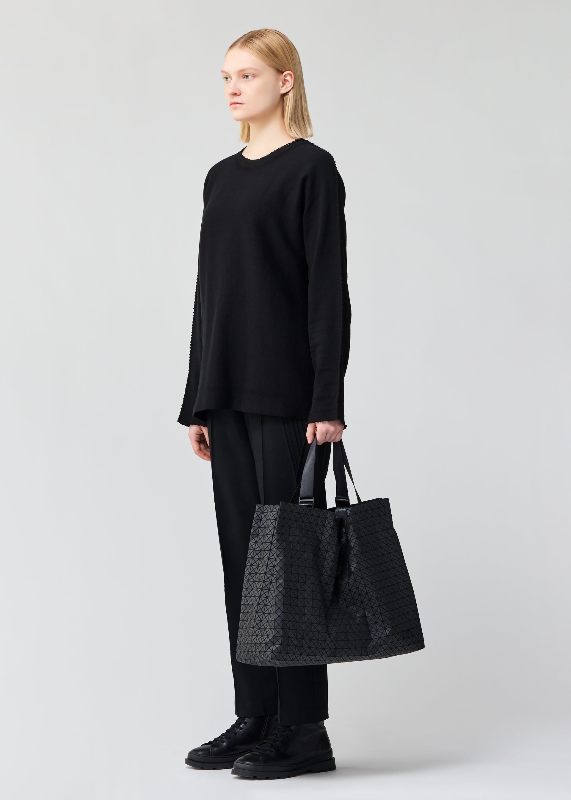 CART Tote Bag Matte Black – ISSEY MIYAKE EU