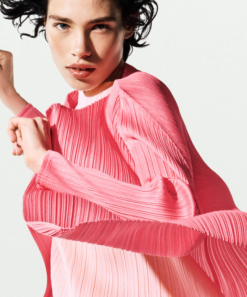 Introducing Items “MIX YARN KNIT” – ISSEY MIYAKE EU