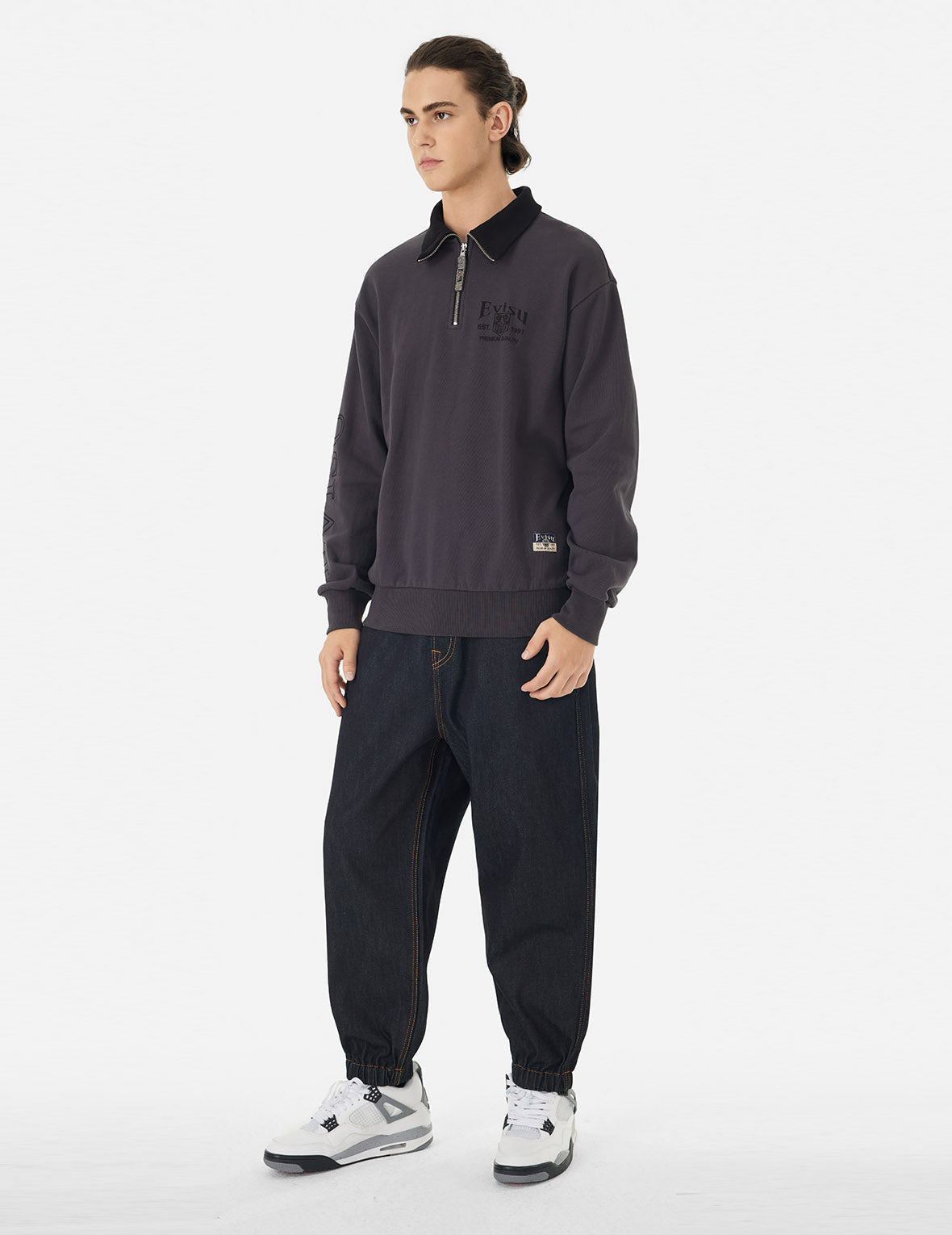 ロゴ刺繍リラックスフィットハーフジップスウェットシャツ – EVISU