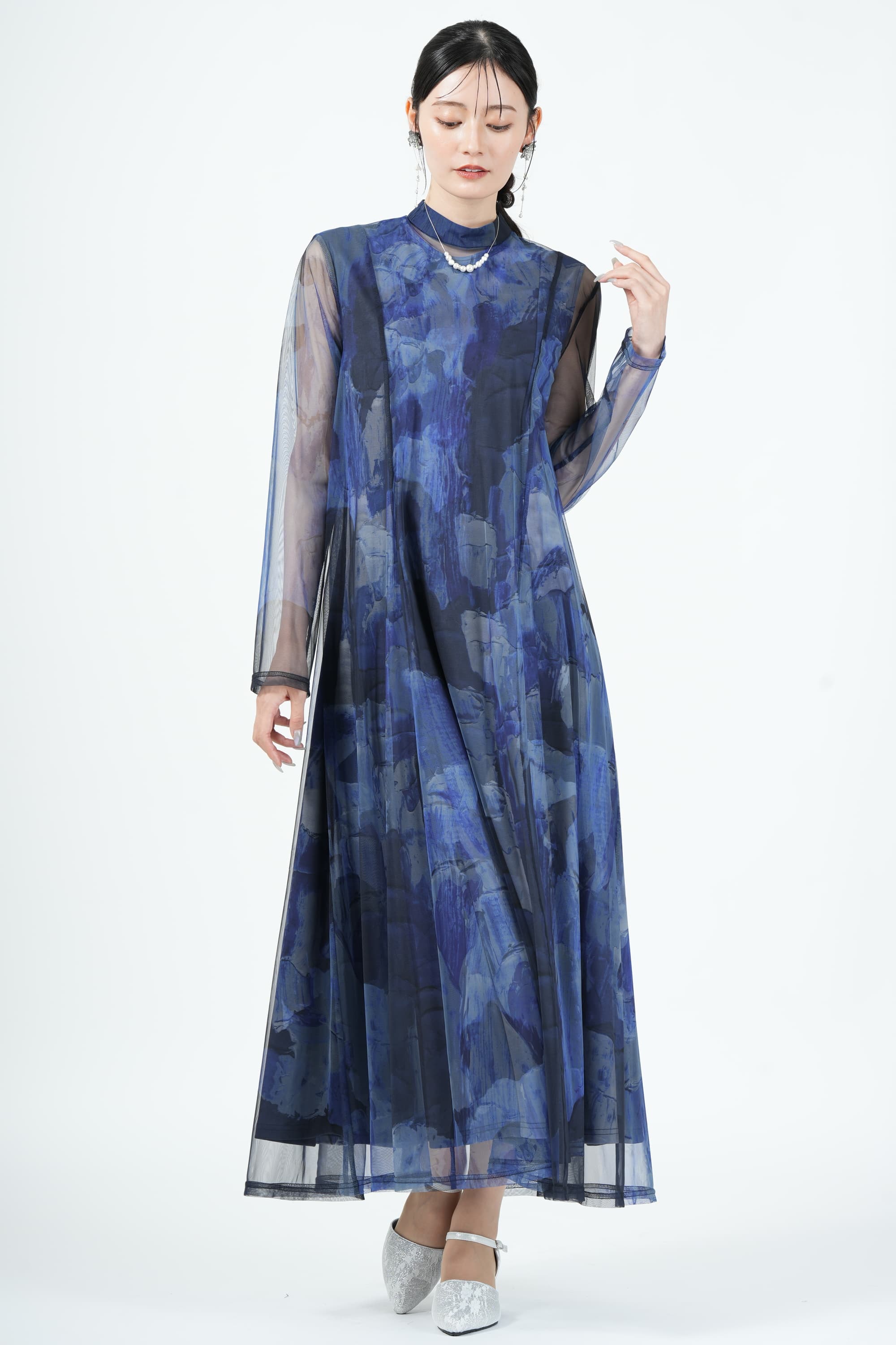 Ameri VINTAGE アート柄ブルードレス (S) をレンタル - 結婚式