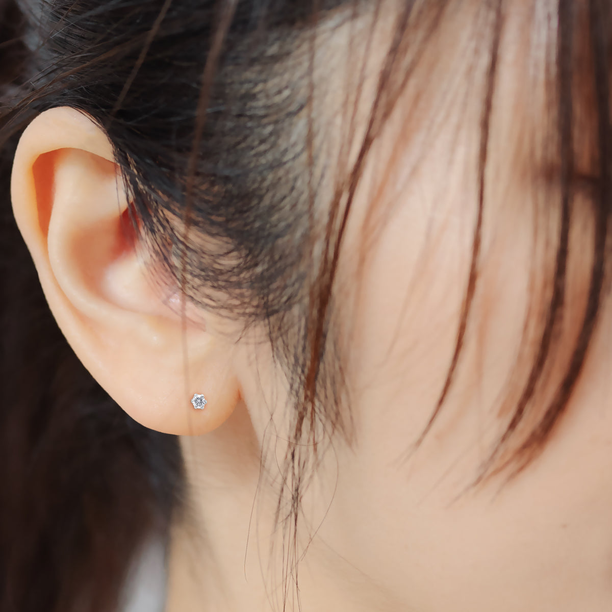 ダイヤモンドピアス WD 計0.1ct PT900 プラチナ 6本爪 スタッド
