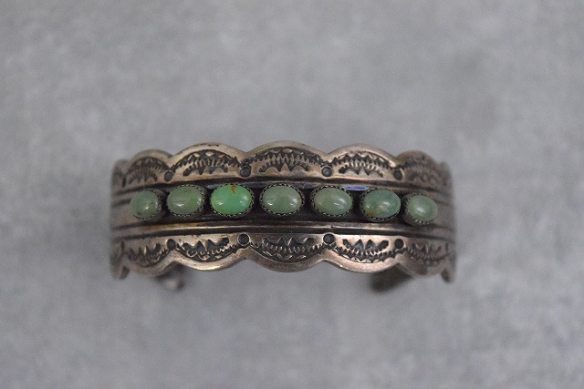 ナバホ族 シルバー925 スターリング Sterling ターコイズ カラー