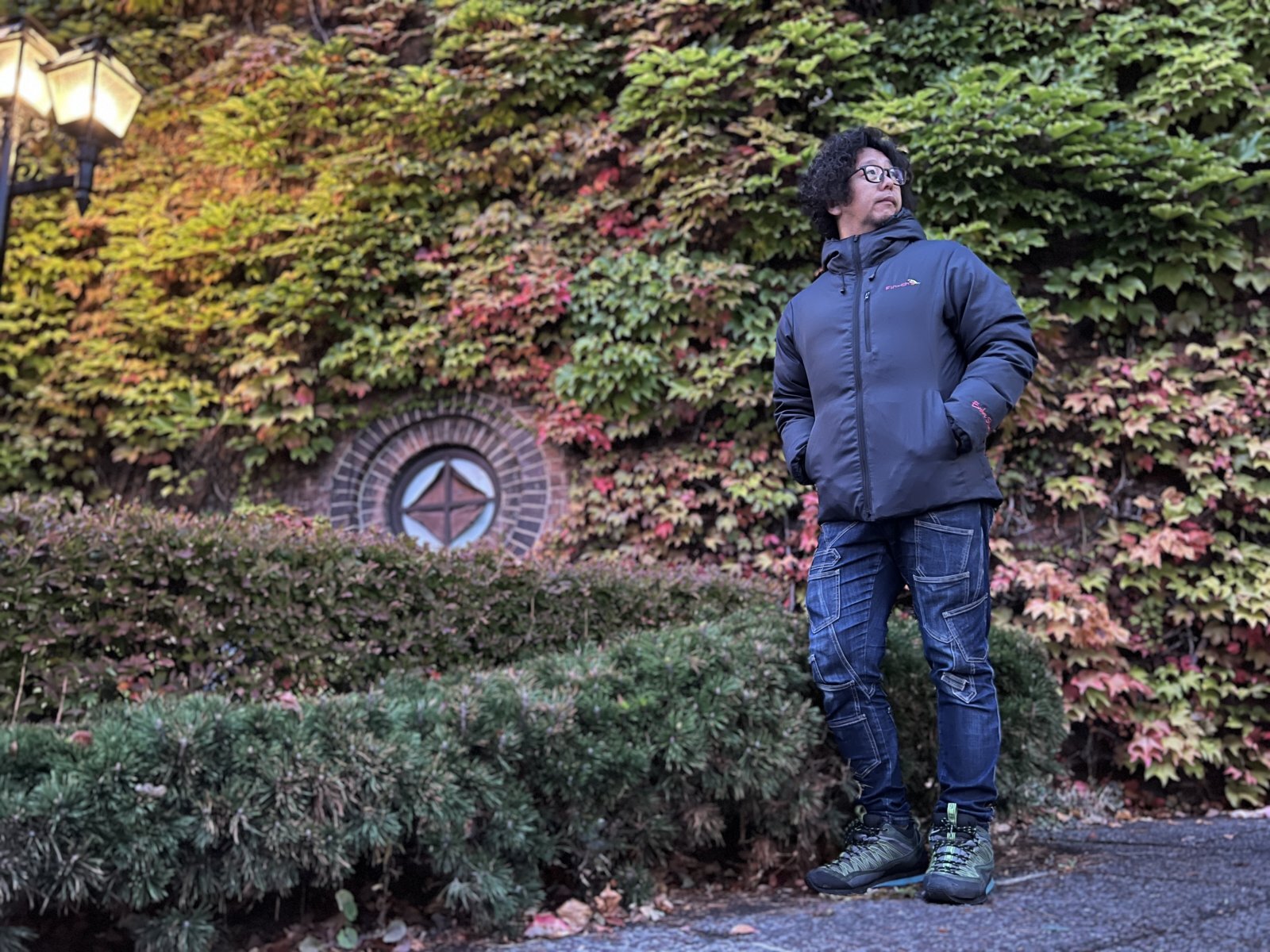 Rabida Down Jacket khaki （ラビダダウンジャケット)紺桔梗色（こん