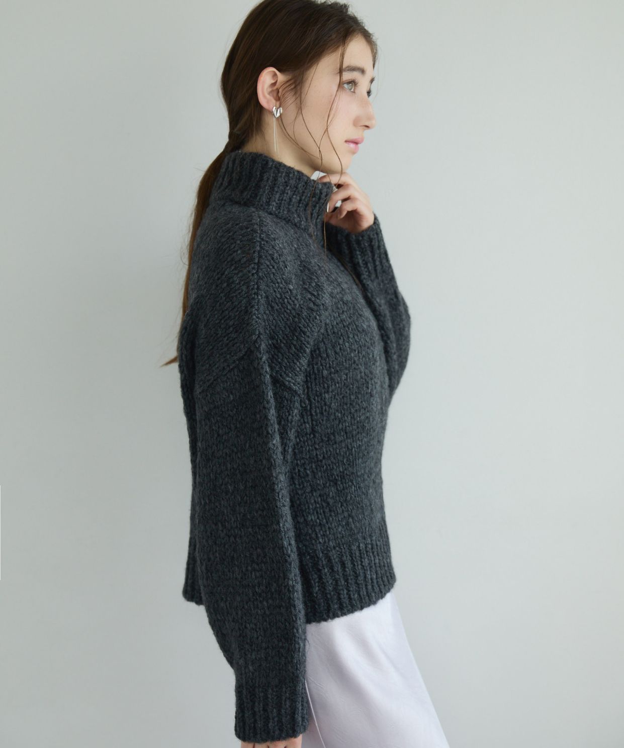 ジップアップニットカーディガン｜Stola.（ストラ）公式通販サイト