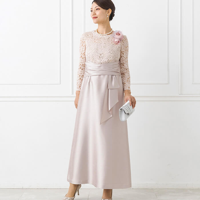 ラッセルレース×シャンタンのロングドレス 9号・ピンクベージュ｜東京