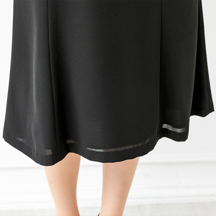 マーメイドラインのミモレ丈スカート 9号・ブラック｜東京ソワール