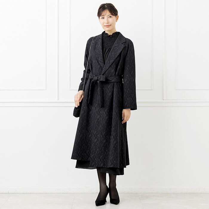上品なジャカード素材のコート 9号・ブラック｜東京ソワール