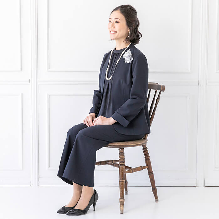 洗える｜大人の頼れるパンツスーツ 19号・ネイビー｜東京ソワール