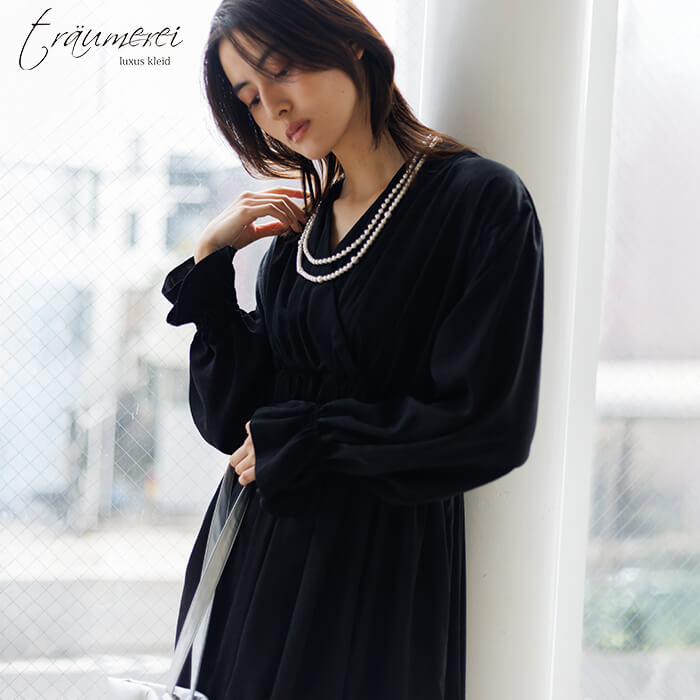 WEB限定｜小花柄サテンジャカードドレス 11号・ブラック｜東京