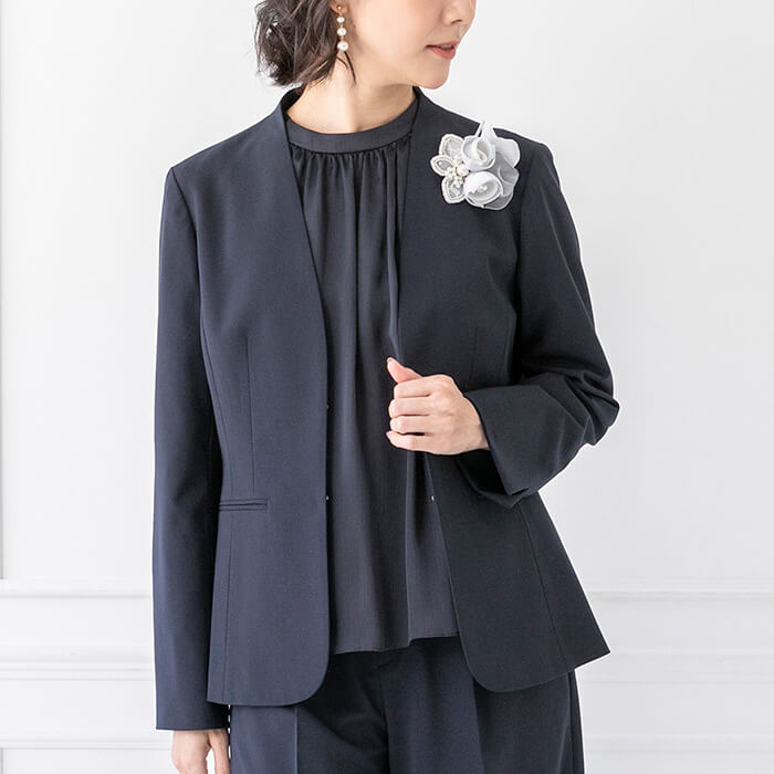 洗える｜大人の頼れるパンツスーツ 19号・ネイビー｜東京ソワール