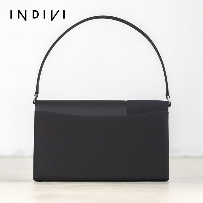 切替デザインのフォーマルバッグ ・ブラック｜東京ソワールオンライン