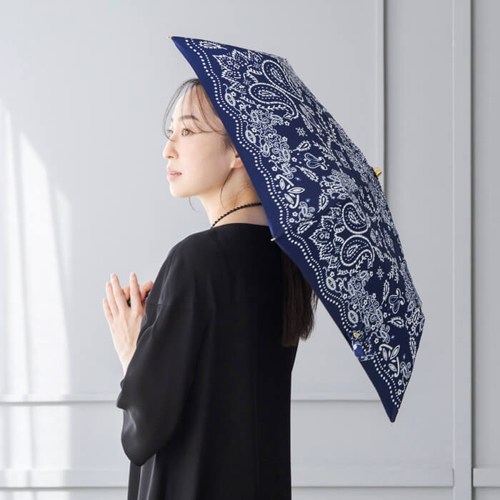 マニプリ｜軽量傘カレイドバンダナ ・ネイビー｜東京ソワール