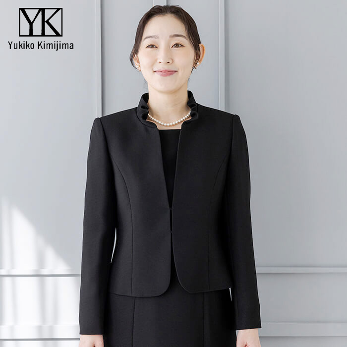 WEB限定|フリルカラーのアンサンブル 9号・ブラック｜東京ソワール