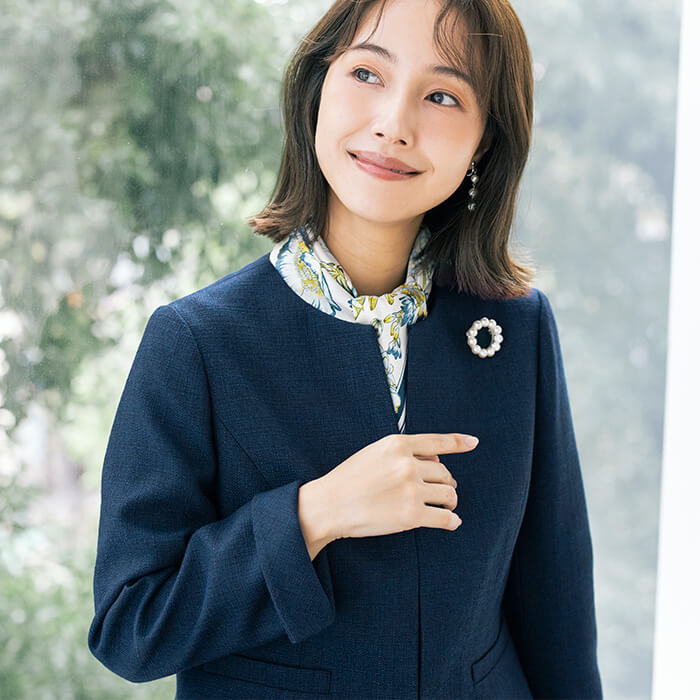 卒入式から結婚式まで、万能ネイビースーツ 11号・ネイビー｜東京