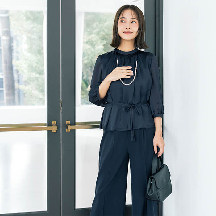 洗える｜大人の頼れるパンツスーツ 7号・ネイビー｜東京ソワール