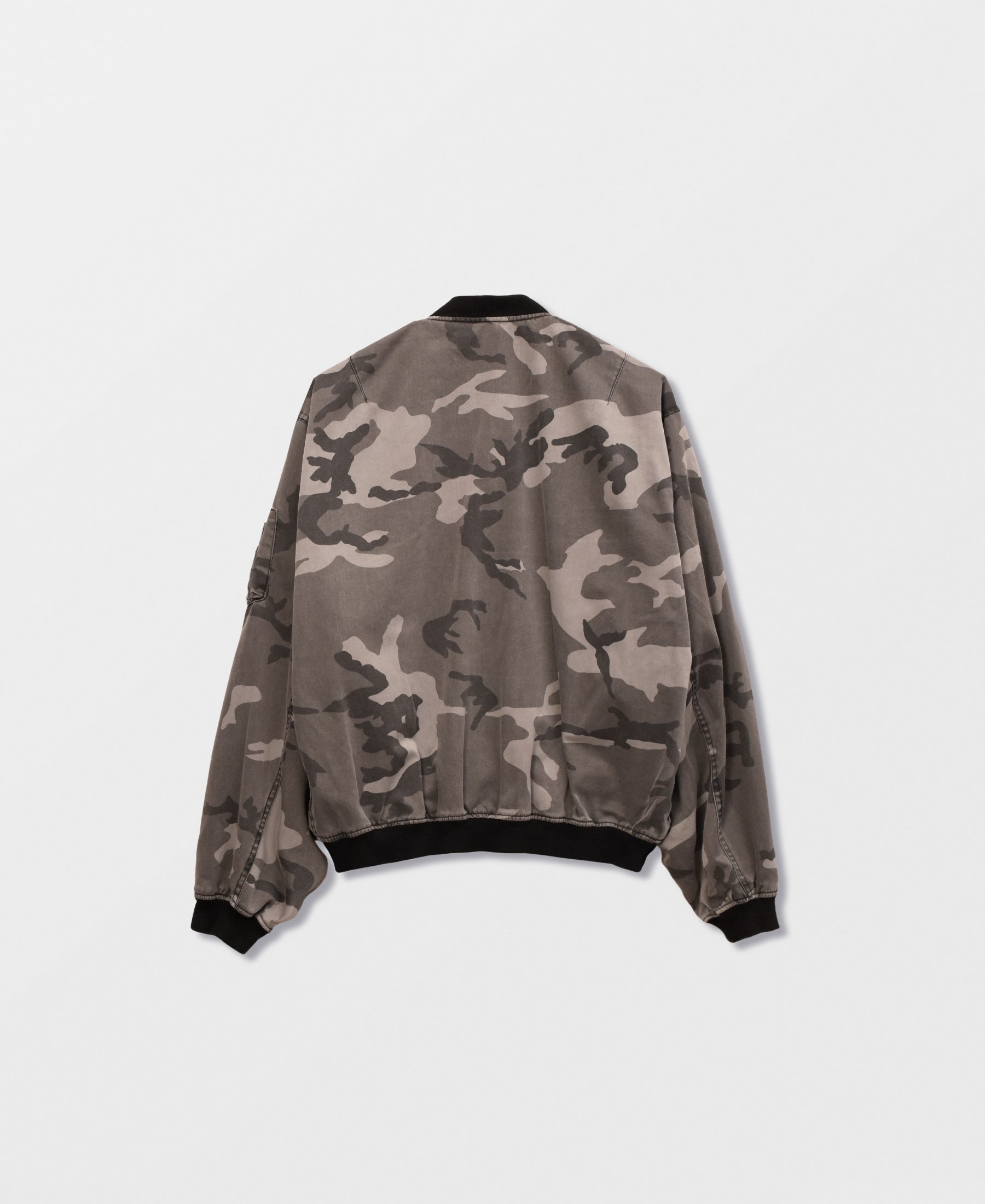 ANTIQUE WASH NON PADDED BOMBER JACKET | URBAN CAMO – F.M.C.D.