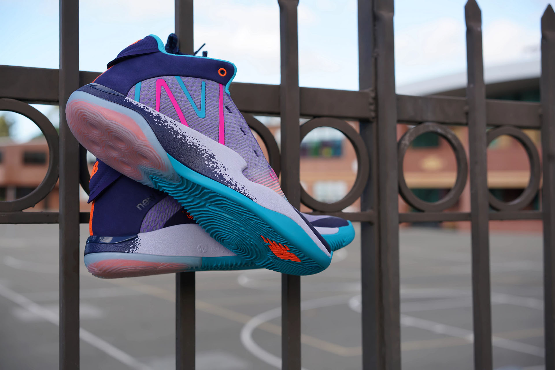 New Balanceから「TWO WXY V2“Neon Lights”」が登場！ ｜ FLY