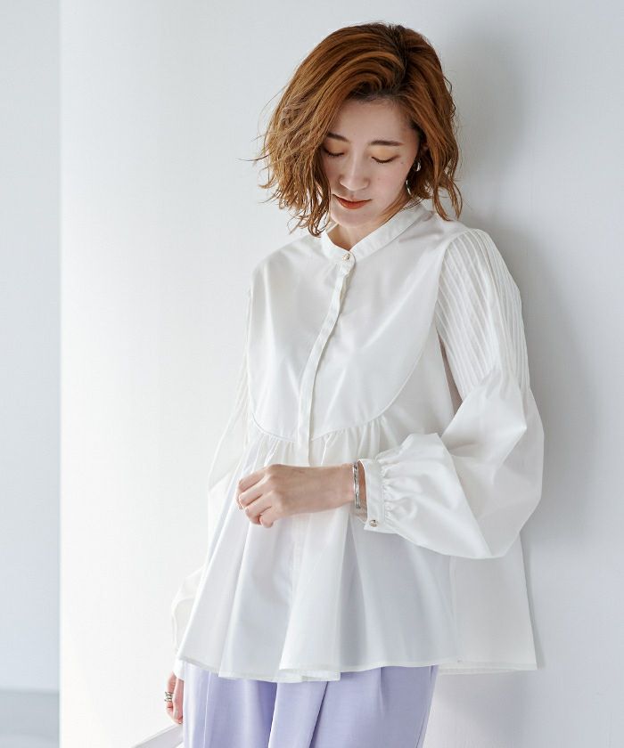 シャーリングデザインスリーブVネックブラウス【メール便可／100