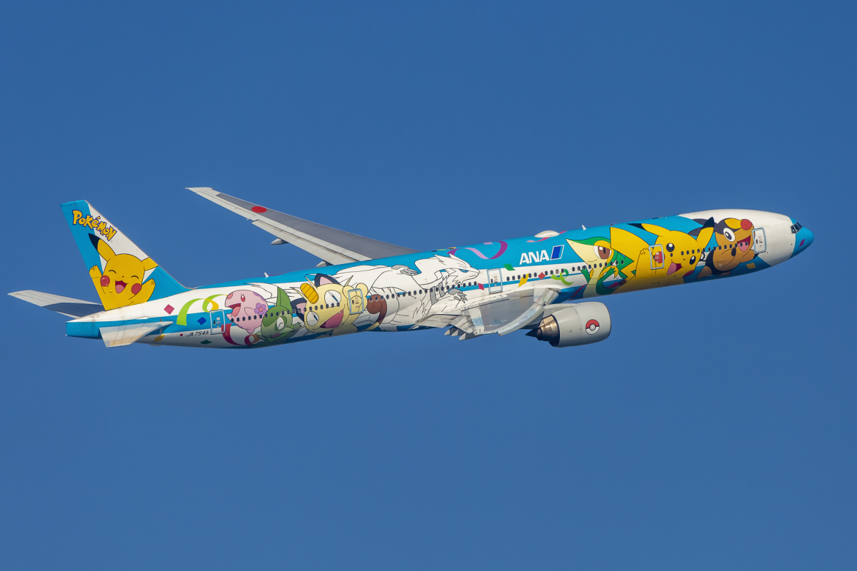 ANA 全日空 787-9 ポケモン ピカチュウジェット AV スタンドt付き ANA