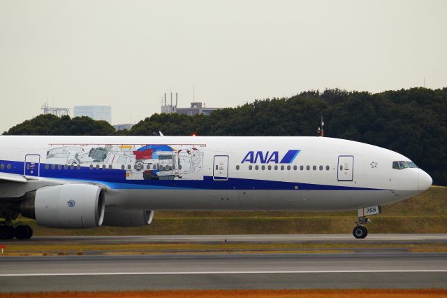 ANA × GUNDAM JET」特別塗装機 全日空 (777-300 | JA755A) ガイド