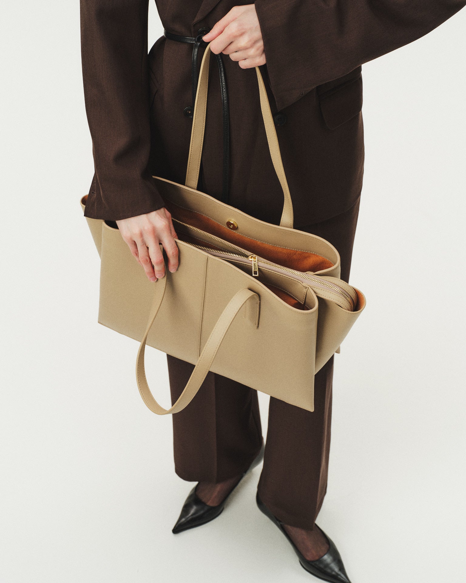 Paloma Tote Latte - Luxury Vegan Work Bag