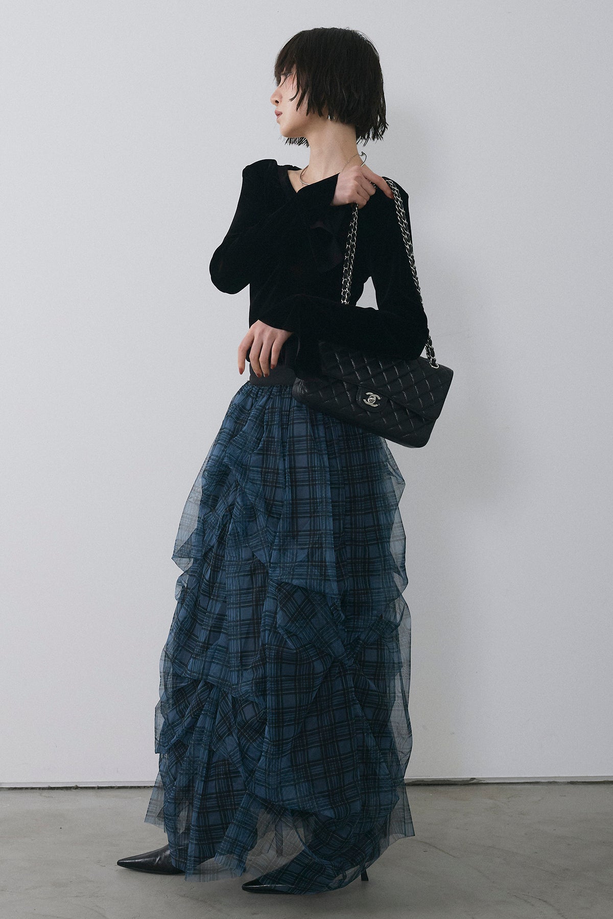 予約/SET]バックレースベロアトップス+マルチパターンタックチュール