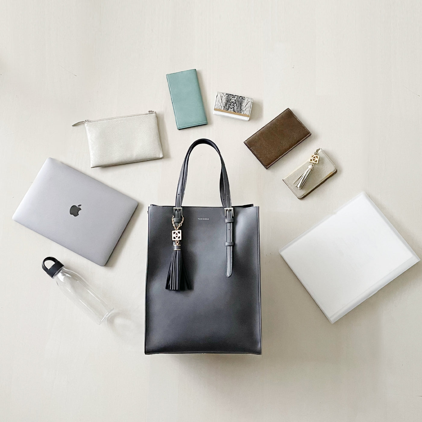 GENE：ファスナー付縦型トートバッグ – FUMIKODA