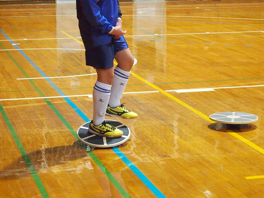 バランスボード通販｜バランストレーニングで体幹と背筋腹筋に効果大