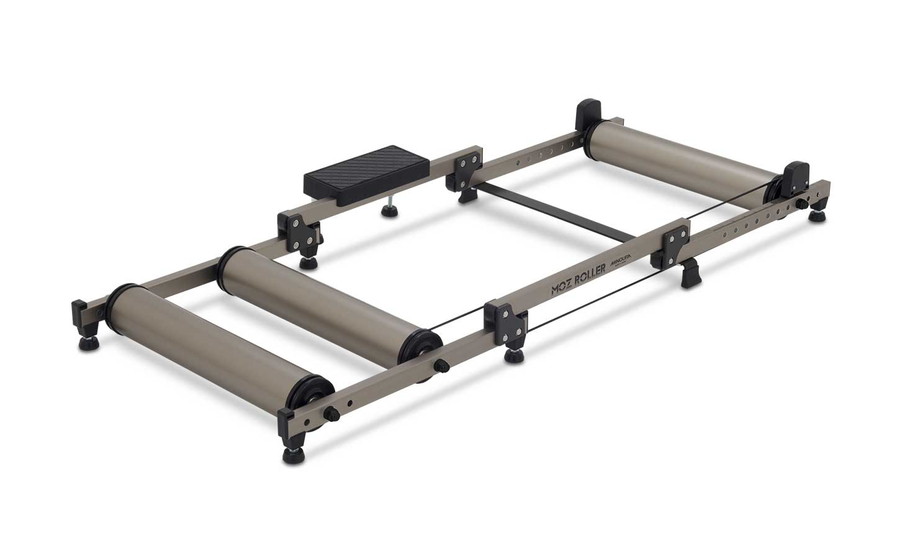 どんな自転車にも対応！高品質のミノウラ3本ローラーラインナップを