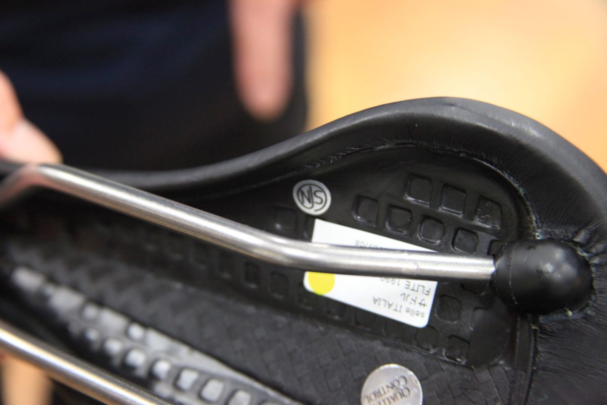 セライタリアが競輪対応規格NJS対応サドルを発売！ | Bicycle Club