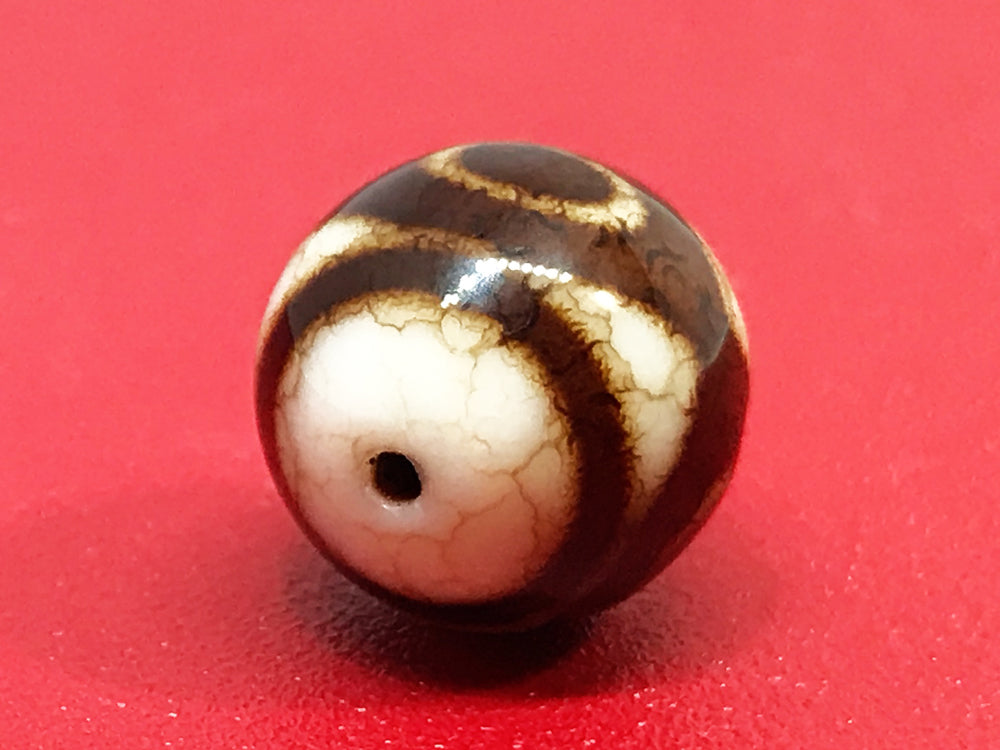 火供龍紋天珠・三眼天珠（丸型） – 天然石の店 ふうちゃん
