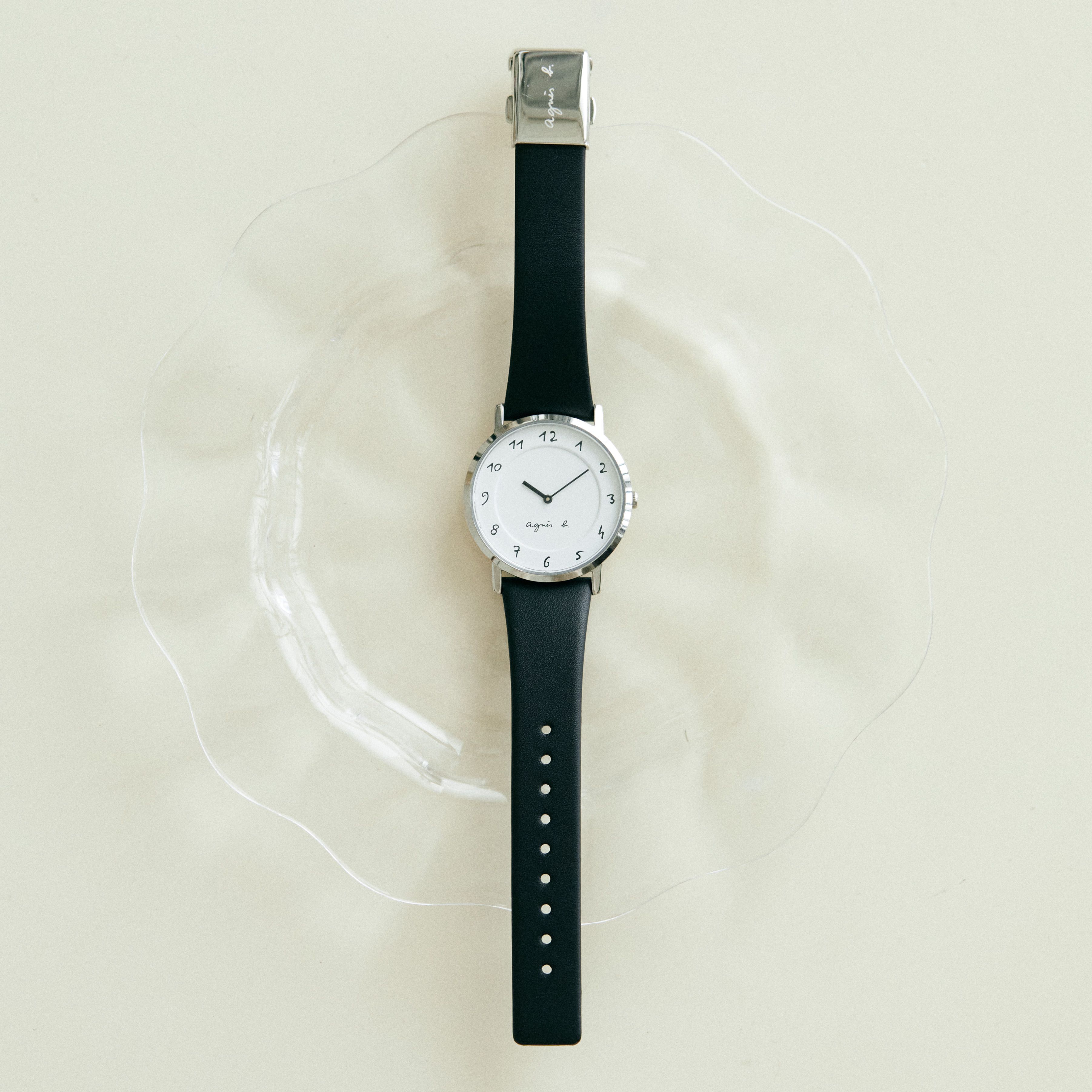 アニエスベー本人もお気に入り。《アニエスベー》のハンサム腕時計