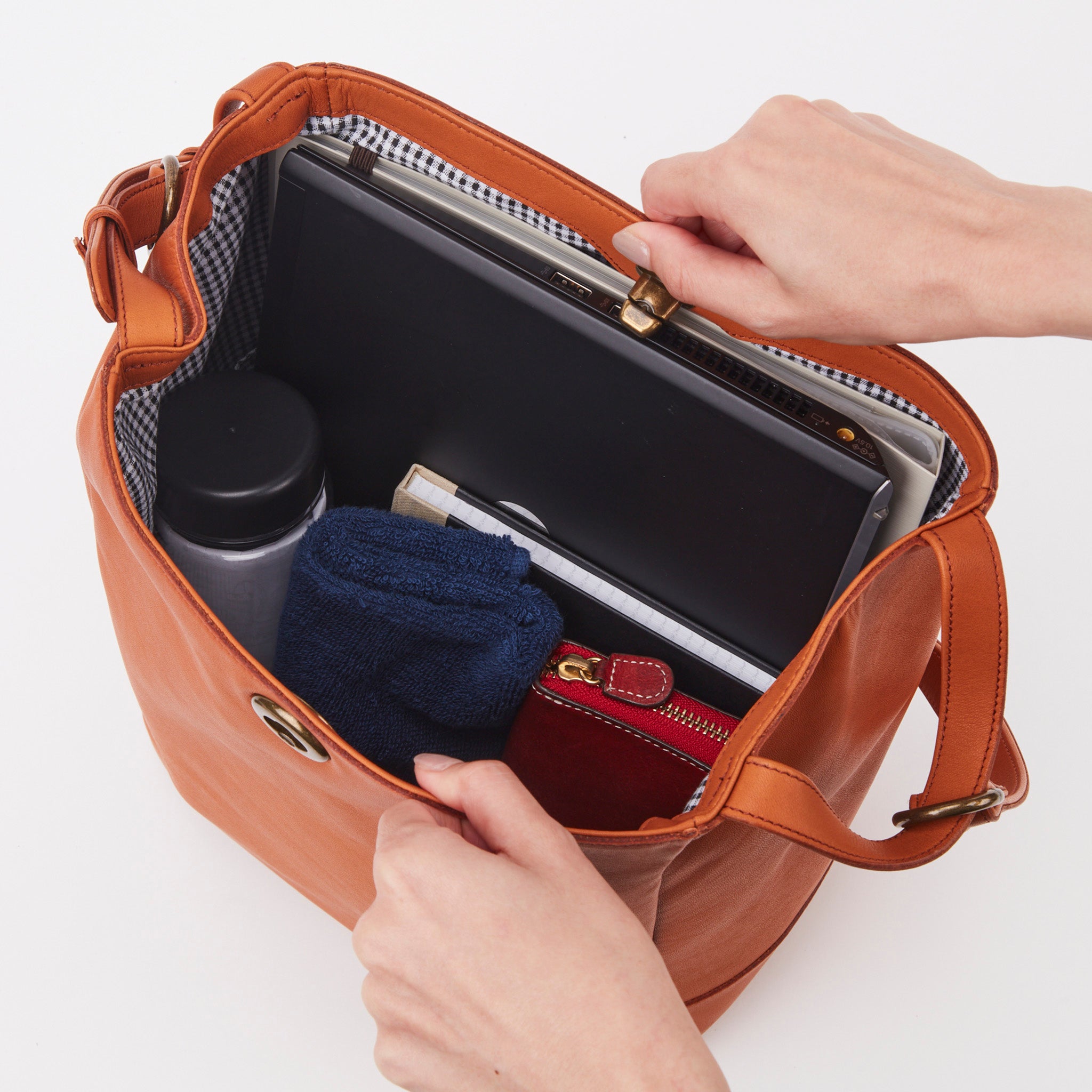 yubeshi×Dakotaコラボ第二弾】 公式WEB・一部店舗限定品 ガトー ショルダー