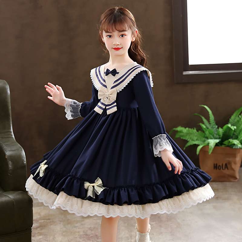 ロリータファッション【ゴスロリ】 セーラーカラー×レース襟キッズ