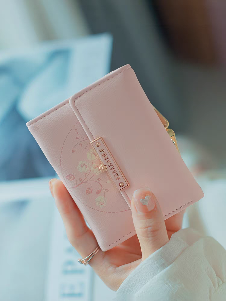 花柄刺繍入り コンパクト二つ折り財布 フラグメントケース|二つ折り