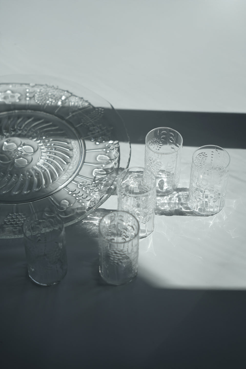 オイバ・トイッカ フローラ サービングプレート タンブラー 北欧食器