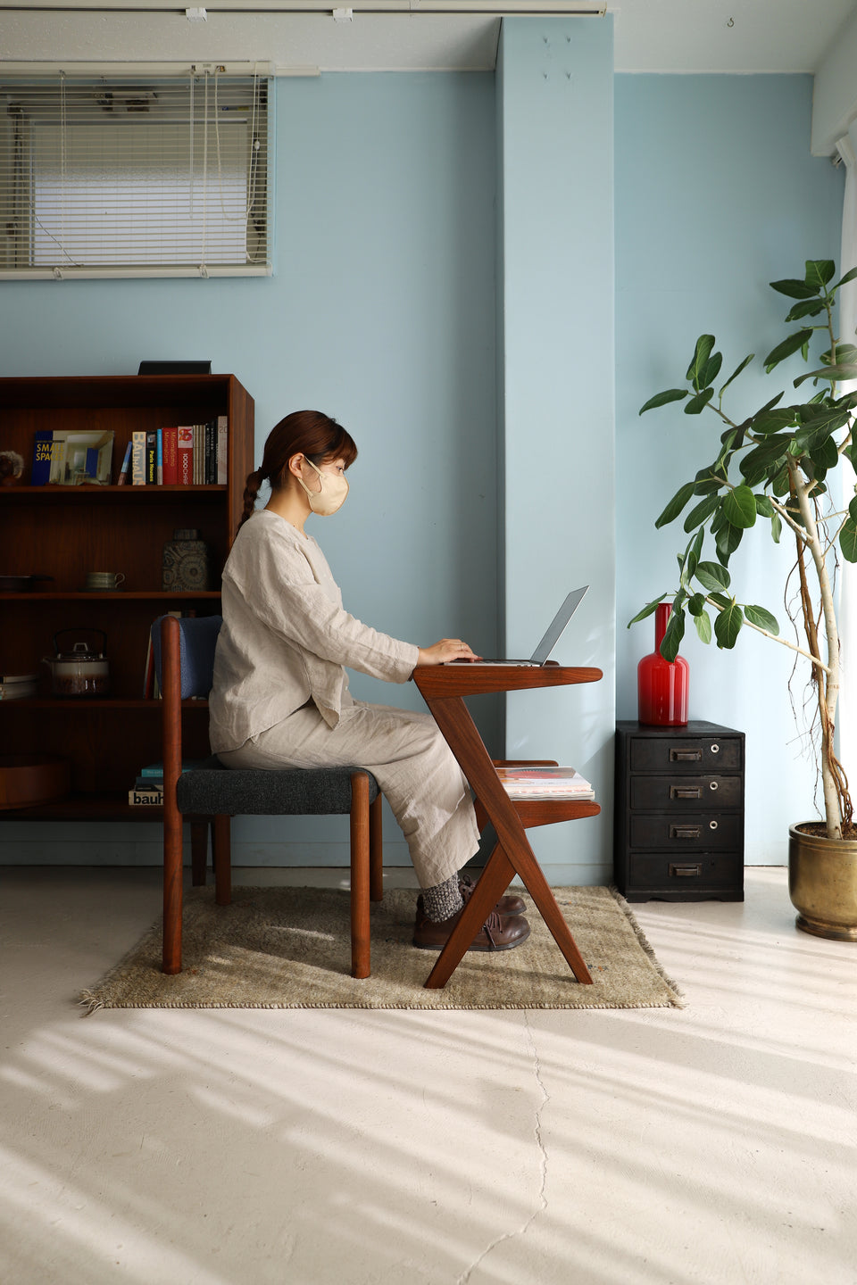 イギリスヴィンテージ サイドテーブル ミッドセンチュリーモダン/UK