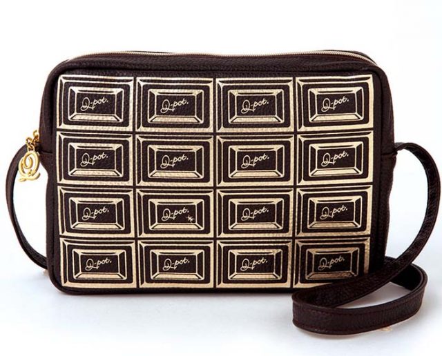 Q-pot. SEASONAL LOOK BOOK ～THE CHOCOLATE COLLECTION～ 【付録