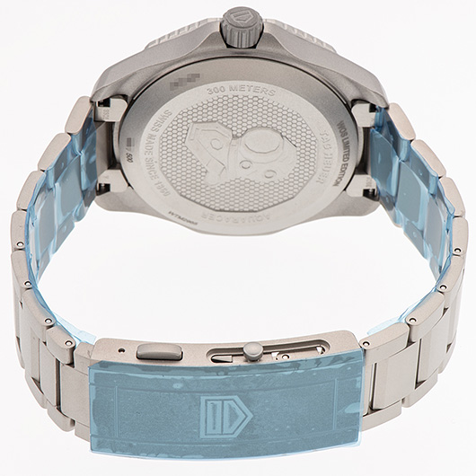 タグ・ホイヤー アクアレーサー プロフェッショナル 300 WBP208D