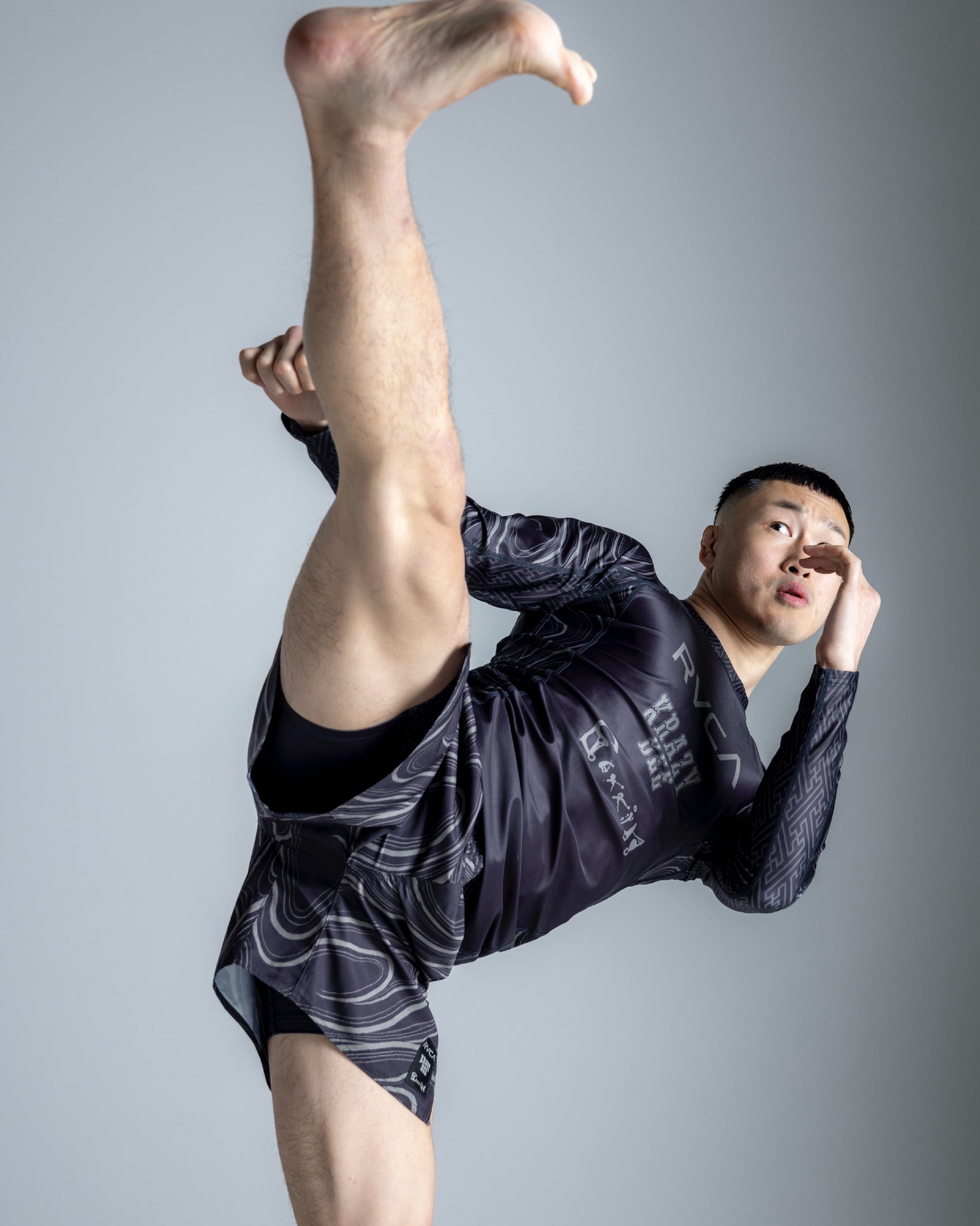 6EA930BD-51B5-4ED7-84B2-