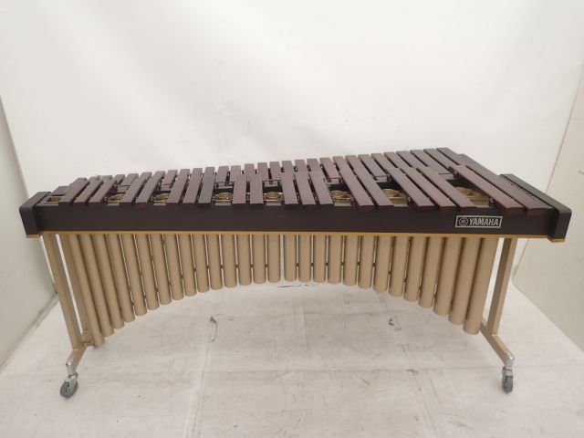 高額買取実施中!!】YAMAHA コンサートマリンバ YM-380 マレット付