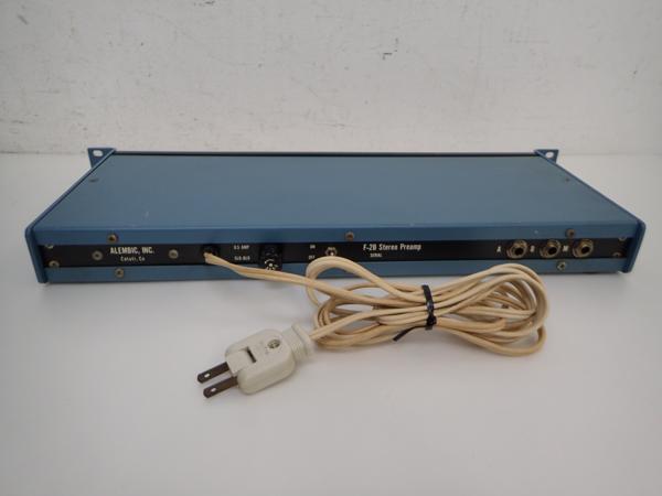 高額買取実施中!!】ALEMBIC アレンビック チューブプリアンプ F-2B