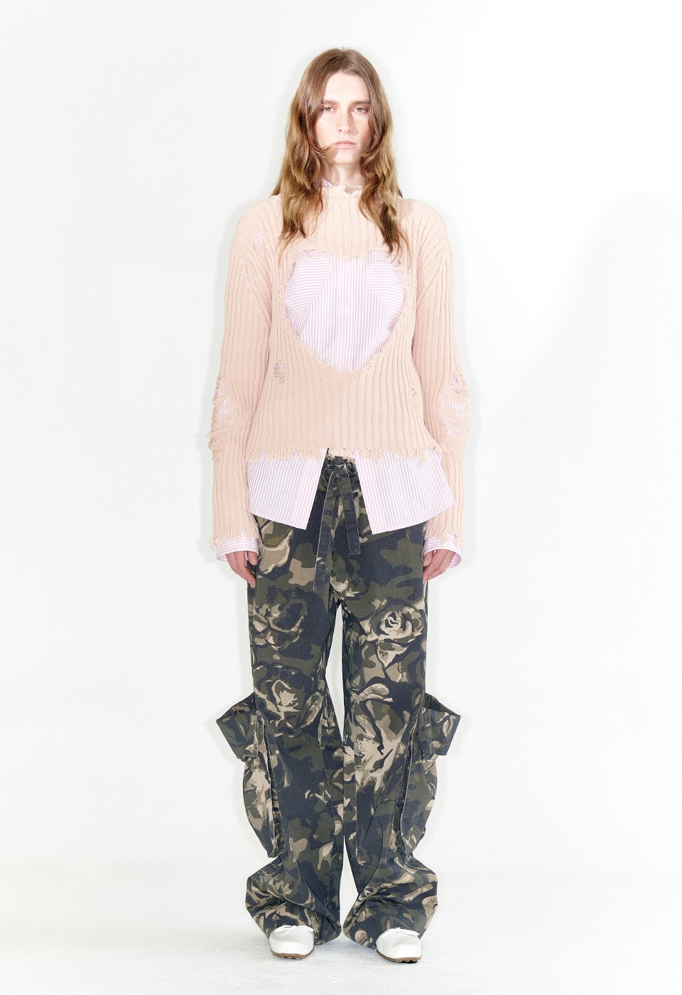 OPEN Yy】 CAMO ROLLED WAIST CARGO PANTS : KHAKI