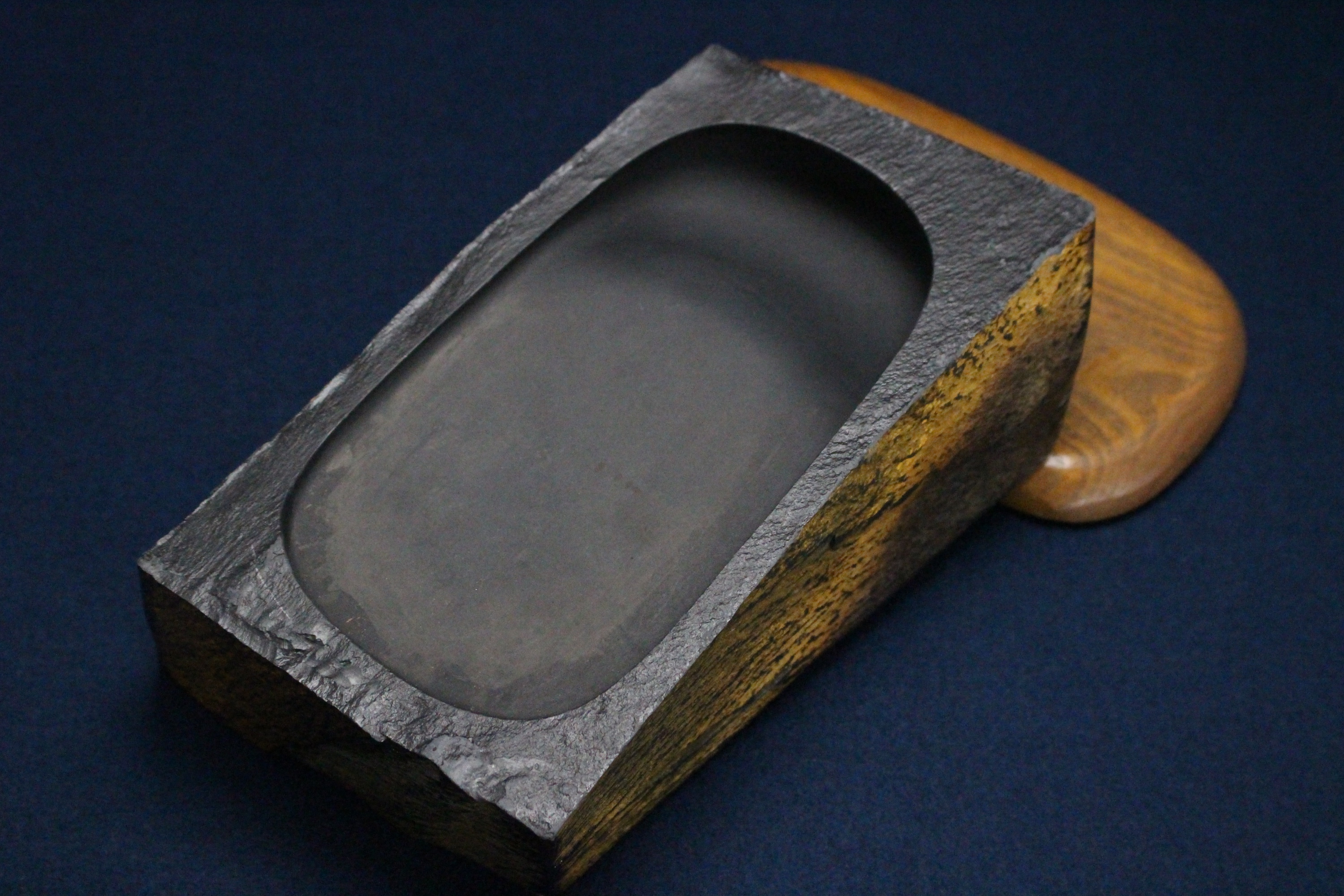 新古美術 玄清堂 | 厳選された美術品を世界遺産「石見銀山」がある島根