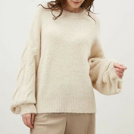 Mila Owen/ミラオーウェン】ミドルゲージケーブルスリーブニットプル