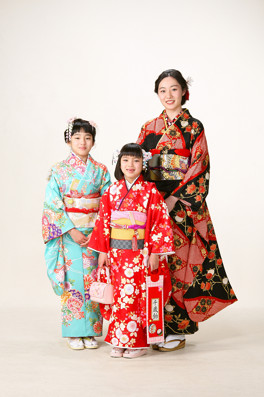 七五三とハーフ成人と成人式での着物撮影です。✨ | 月光スタジオ