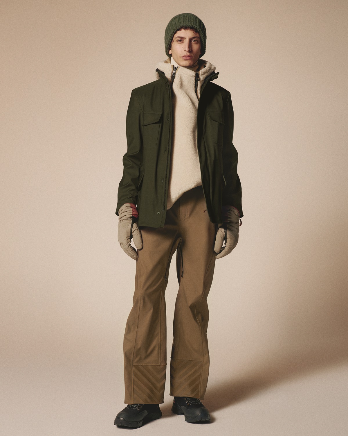 最高品質のカシミヤ。ロロ・ピアーナの最新スキーコレクション | GOETHE