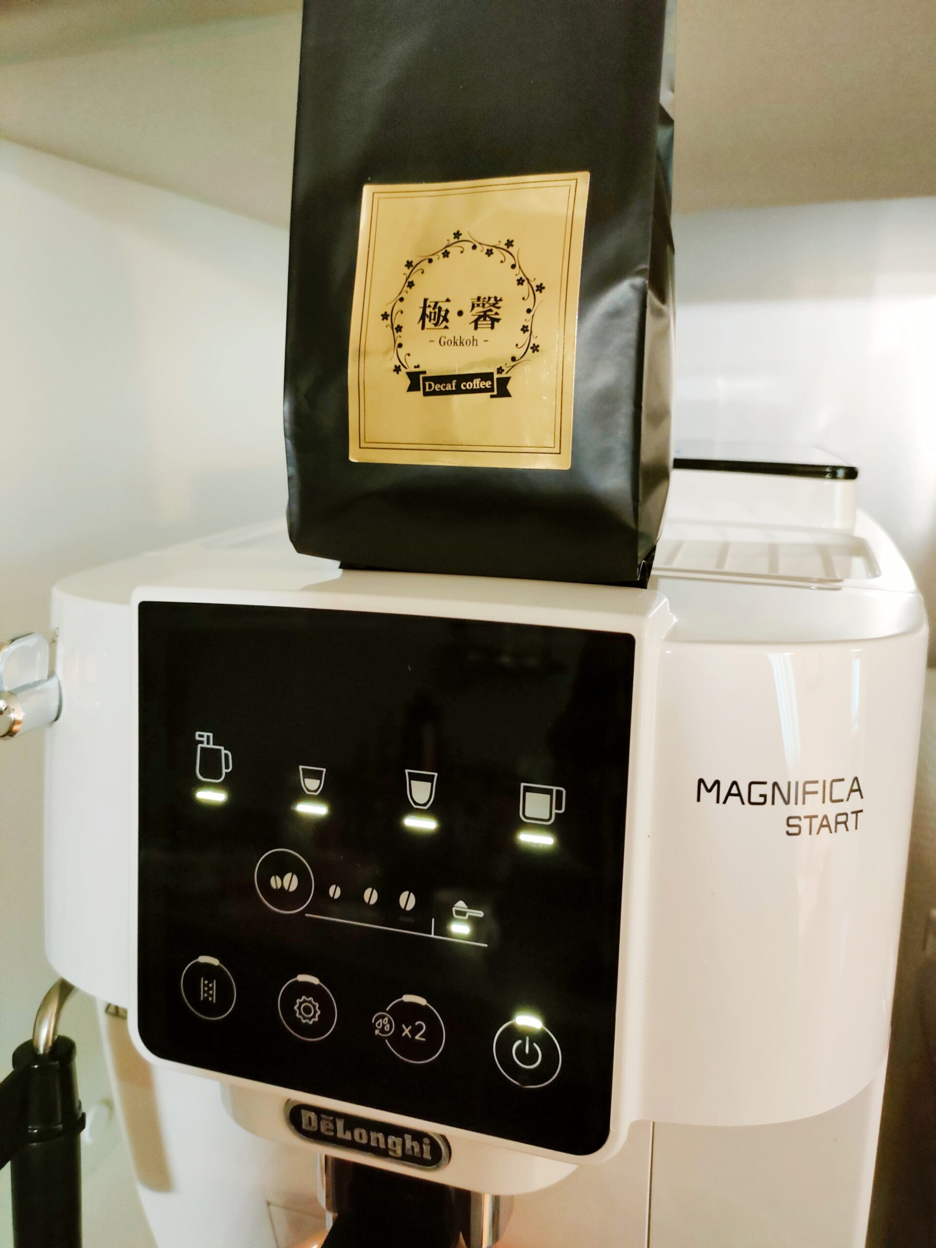 デロンギ マグニフィカ スタート でコーヒー粉（デカフェコーヒー）を