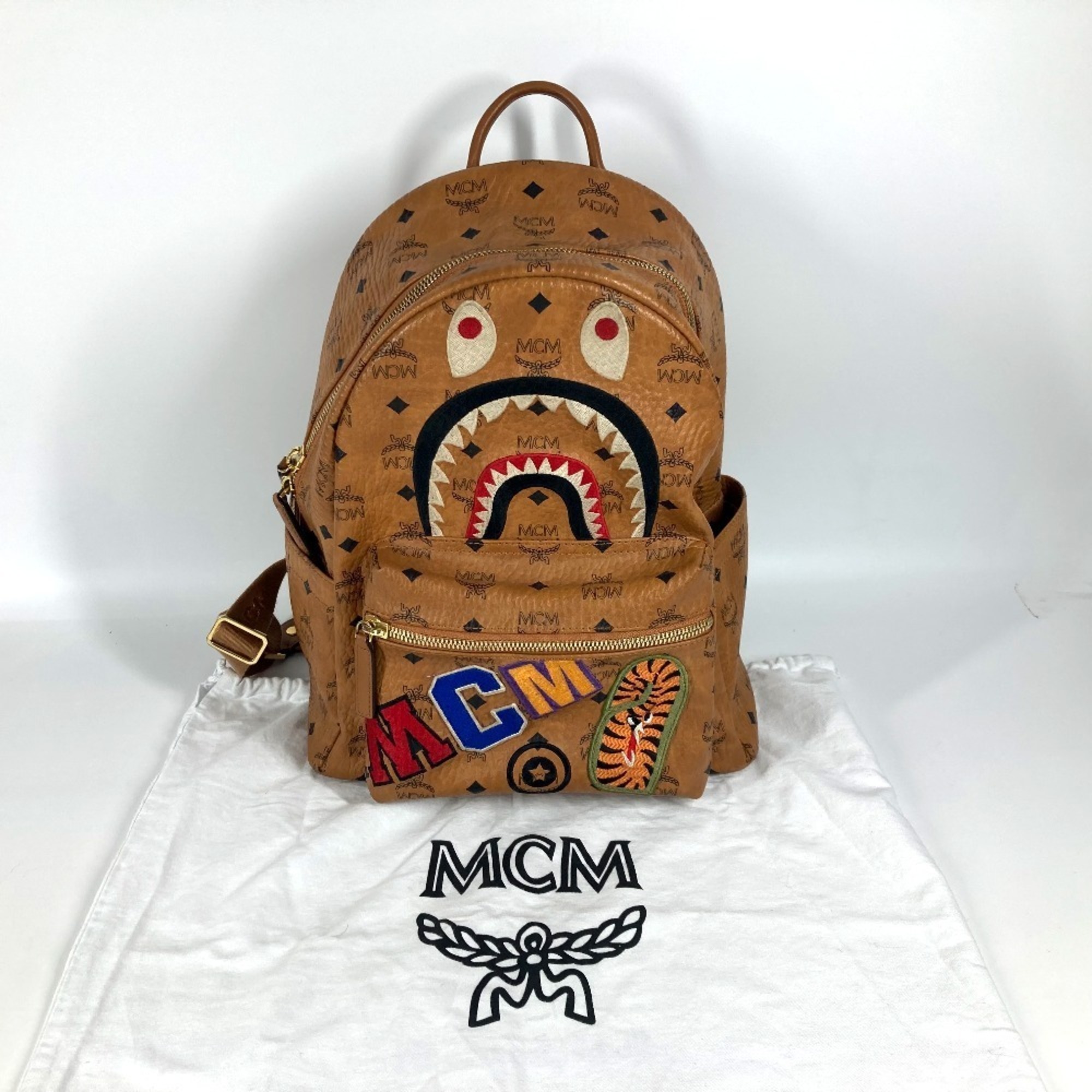 MCM MMK9AMB01CO001 BAPE Collaboration Shark Stark Backpack