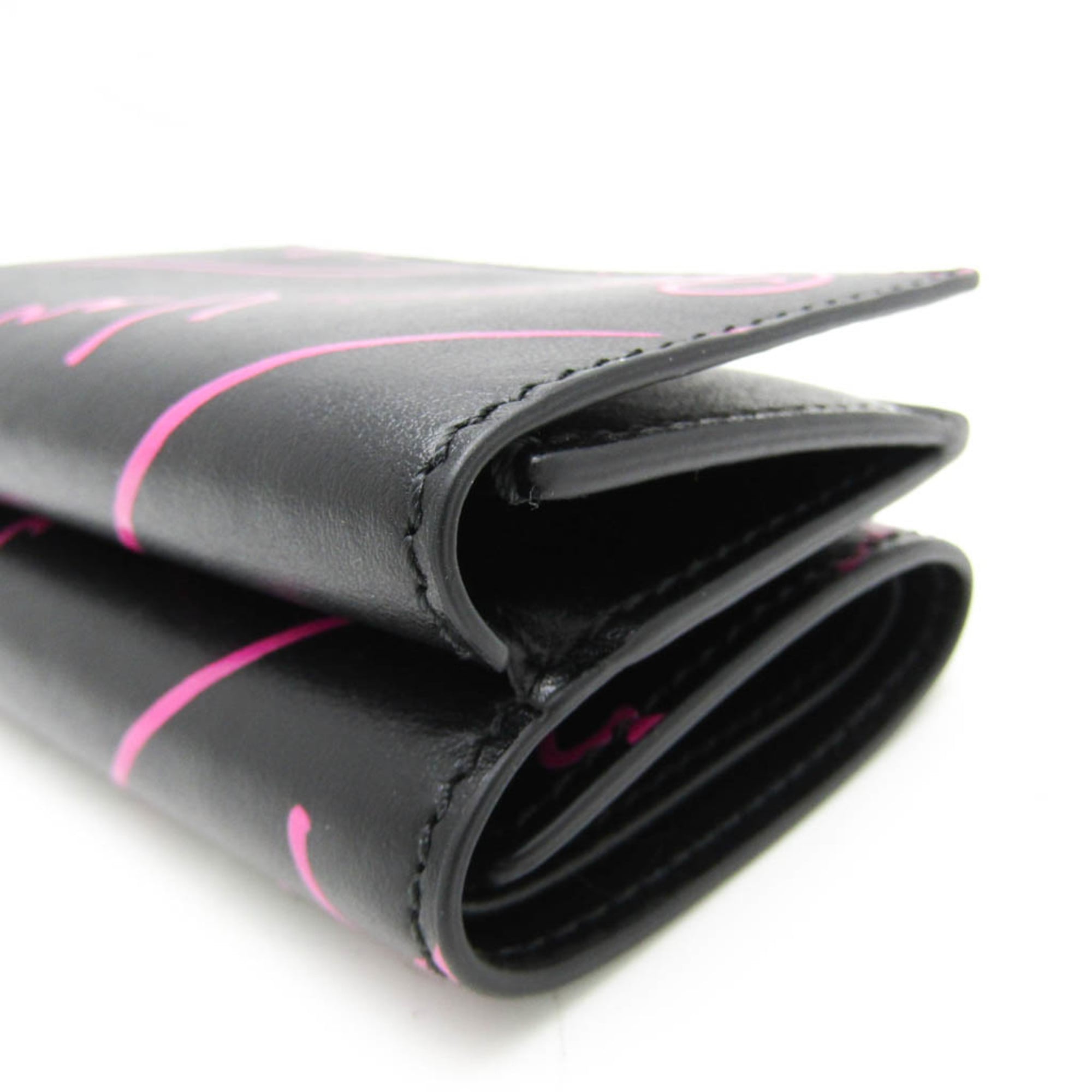 ヴェルサーチェ(Versace) 総柄 レディース レザー 財布（三つ折り